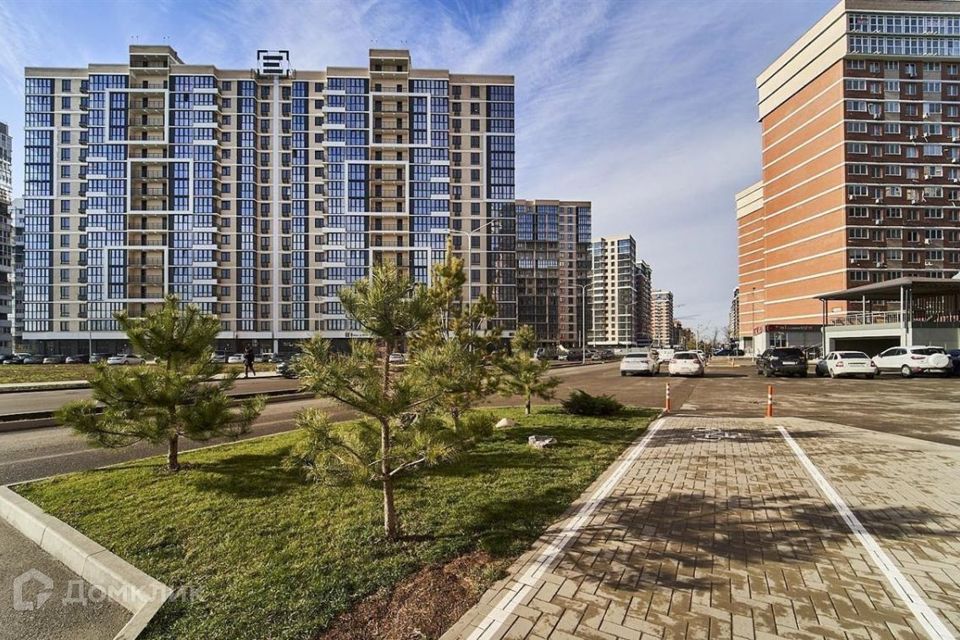 Продаётся 1-комнатная квартира, 38 м²