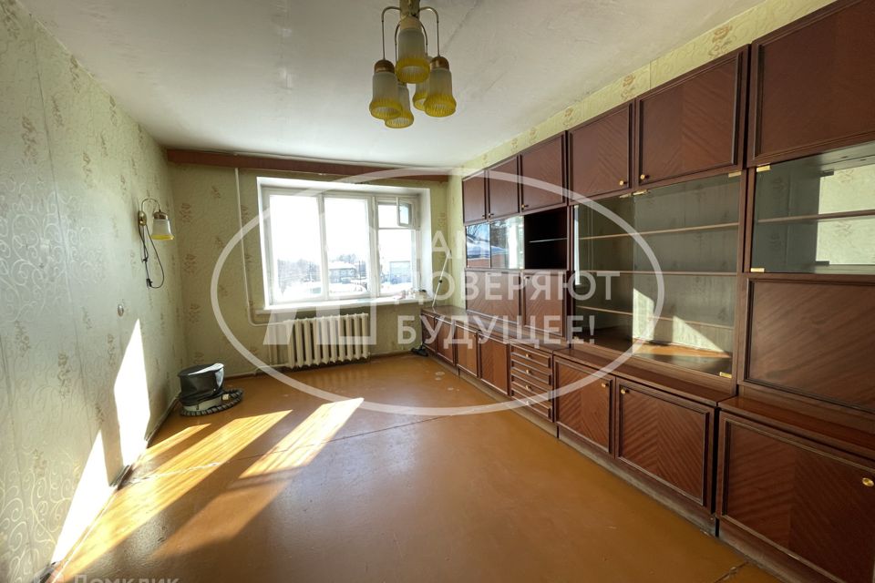 Продаётся 3-комнатная квартира, 42 м²
