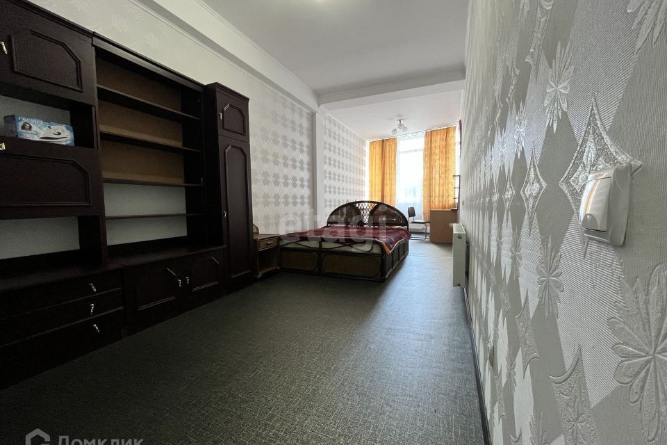 Продаётся 2-комнатная квартира, 72 м²