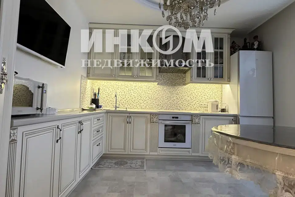Продаётся 2-комнатная квартира, 60.2 м²