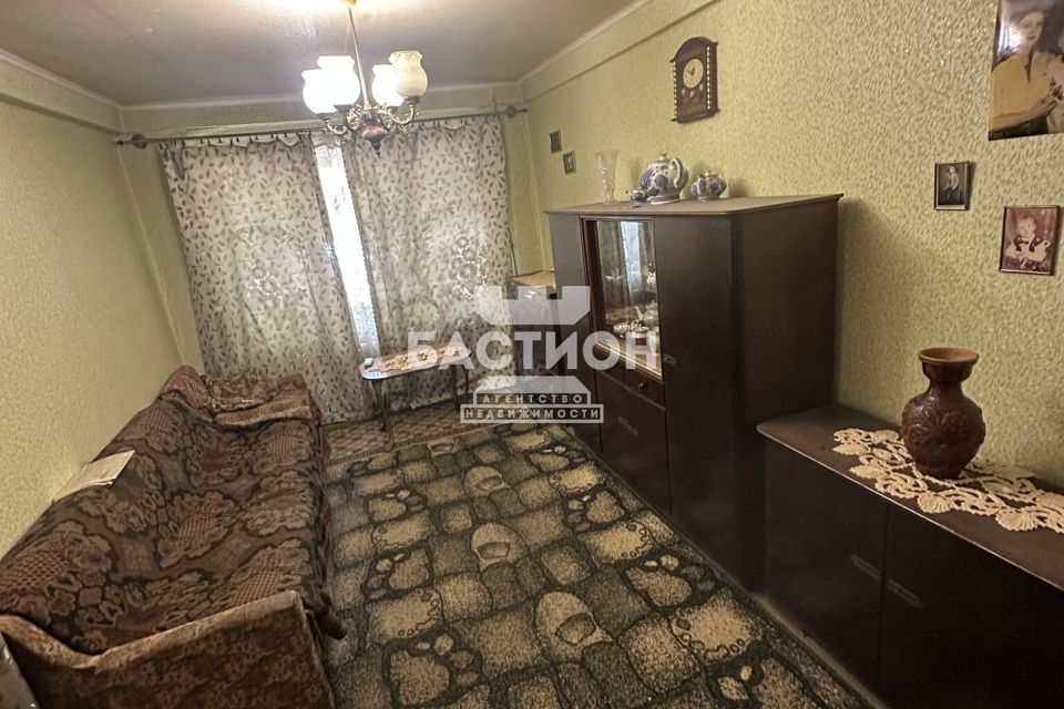 Продаётся 3-комнатная квартира, 52.5 м²