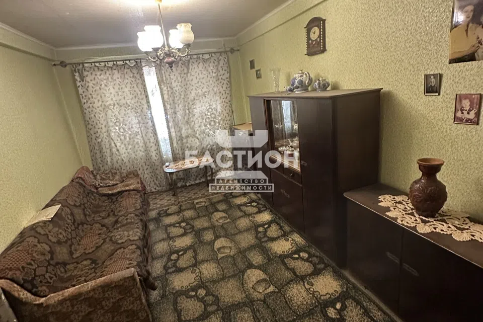 Продаётся 3-комнатная квартира, 52.5 м²