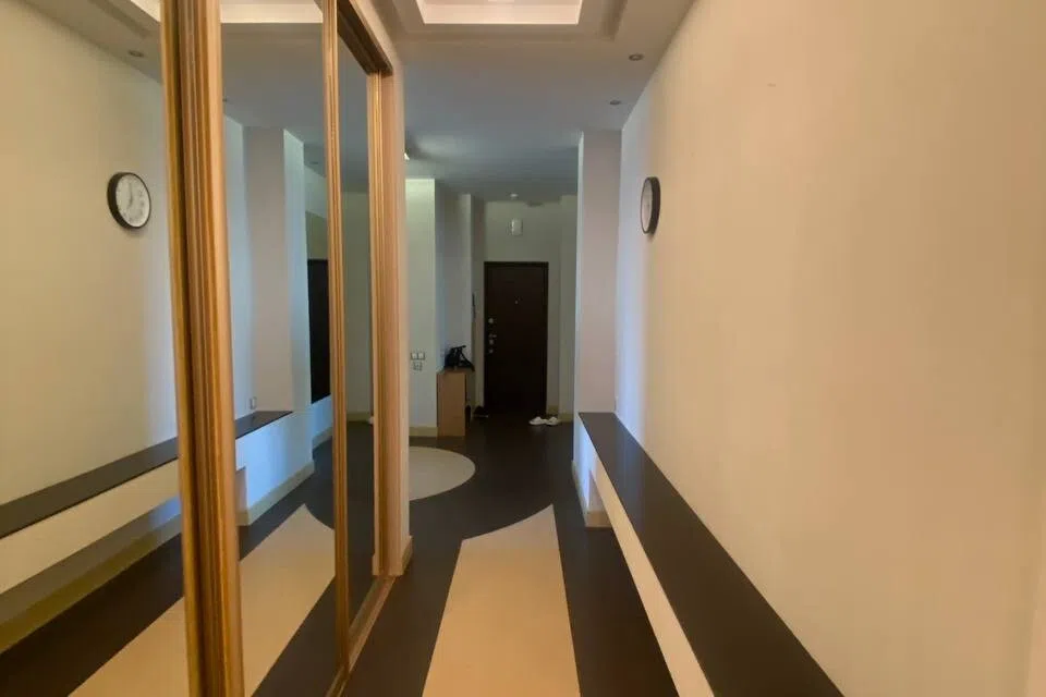 Сдаётся 3-комнатная квартира, 105 м²