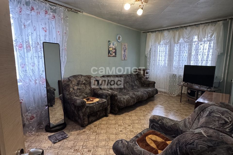 Продаётся комната в 3-комн. квартире, 17.1 м²