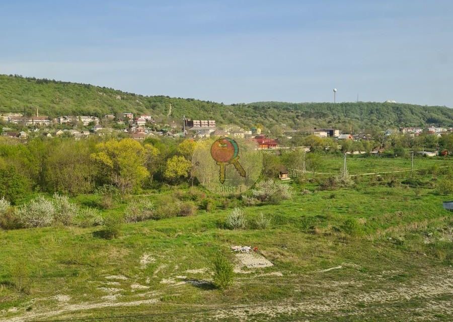 Продаётся 5-комнатная квартира, 108.1 м²