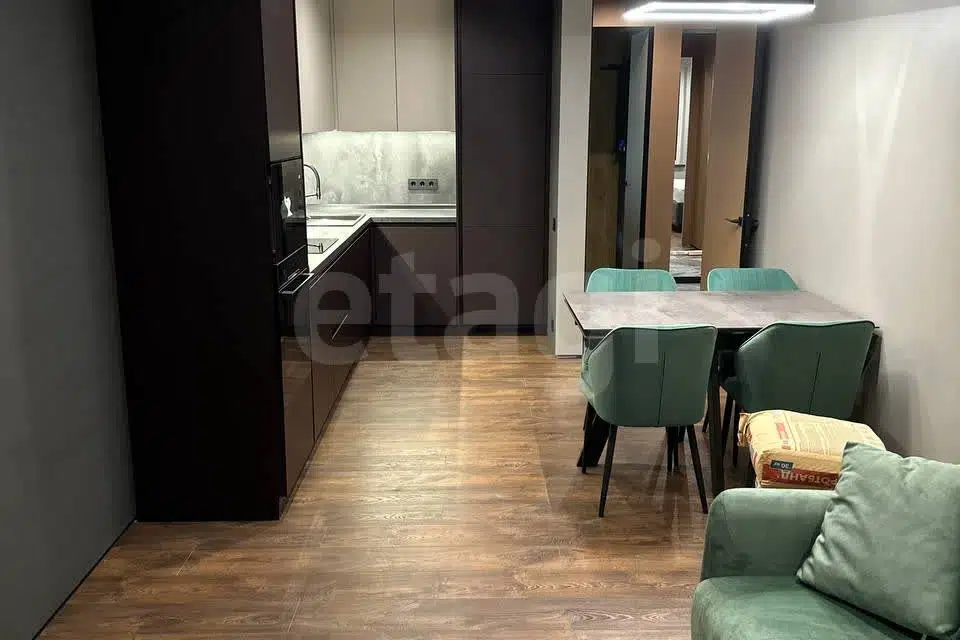Продаётся 2-комнатная квартира, 57.7 м²