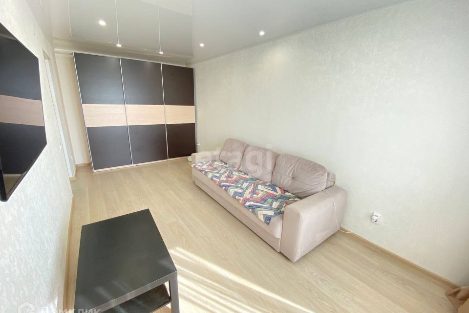 Продаётся 1-комнатная квартира, 32 м²
