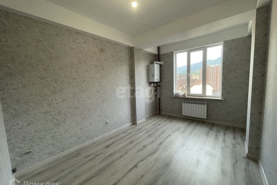 Продаётся 1-комнатная квартира, 48 м²