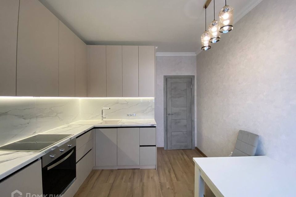 Продаётся 1-комнатная квартира, 40 м²