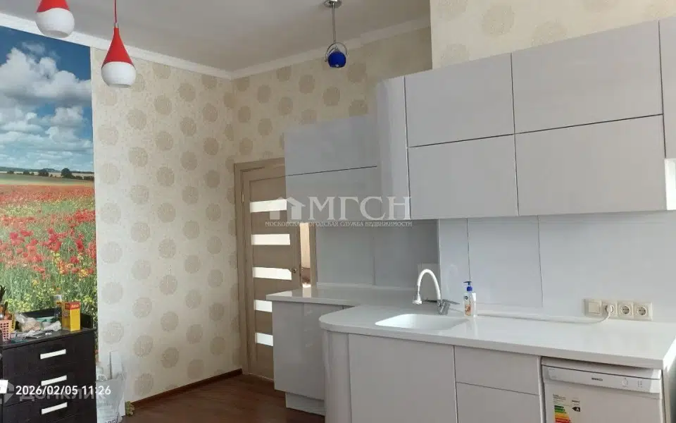 Продаётся студия, 93 м²
