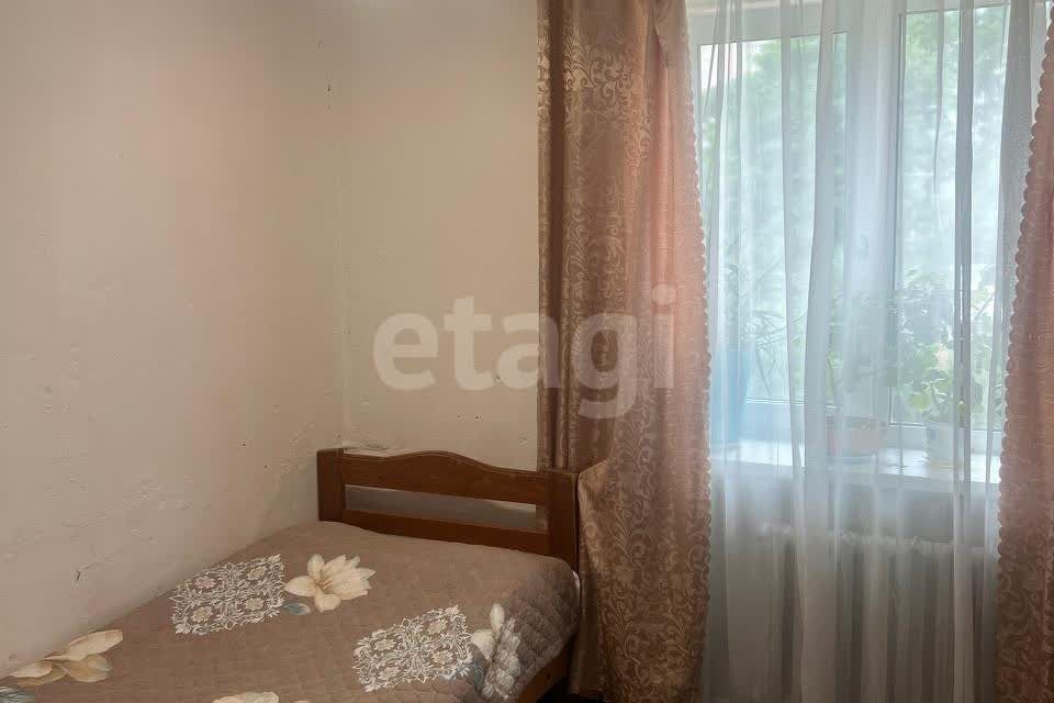 Продаётся 3-комнатная квартира, 57 м²