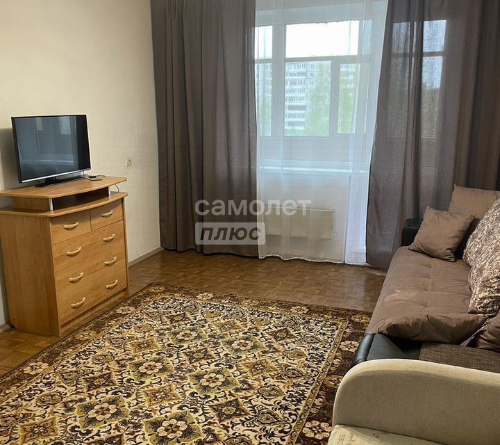 Сдаётся 1-комнатная квартира, 38 м²