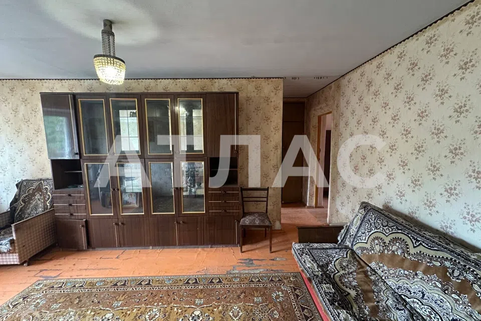 Продаётся 3-комнатная квартира, 56.6 м²