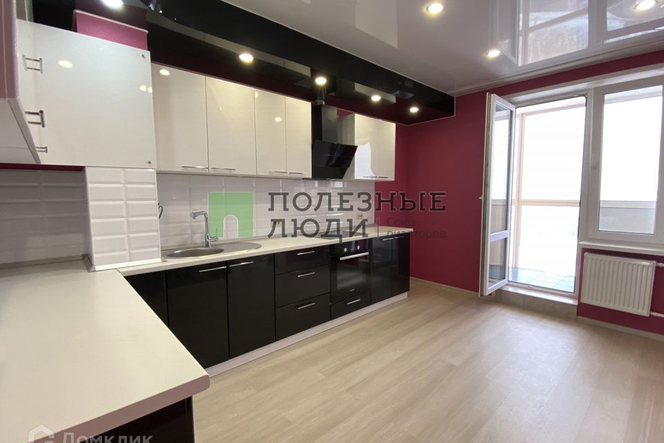 Продаётся 2-комнатная квартира, 71.9 м²