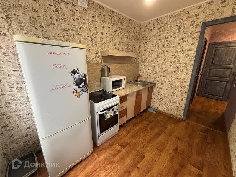 Продаётся 3-комнатная квартира, 61.3 м²