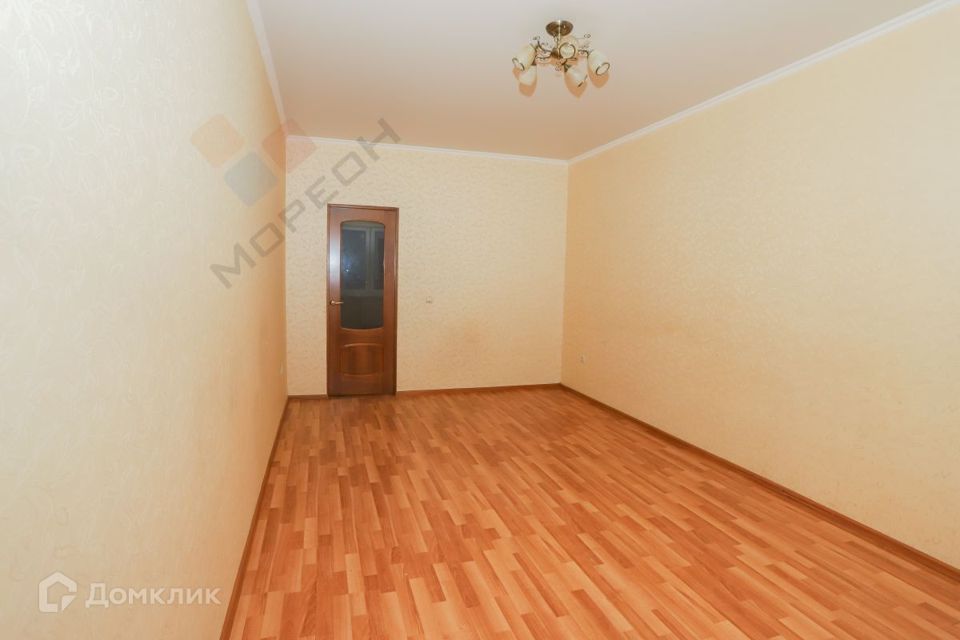 Продаётся 1-комнатная квартира, 42.2 м²