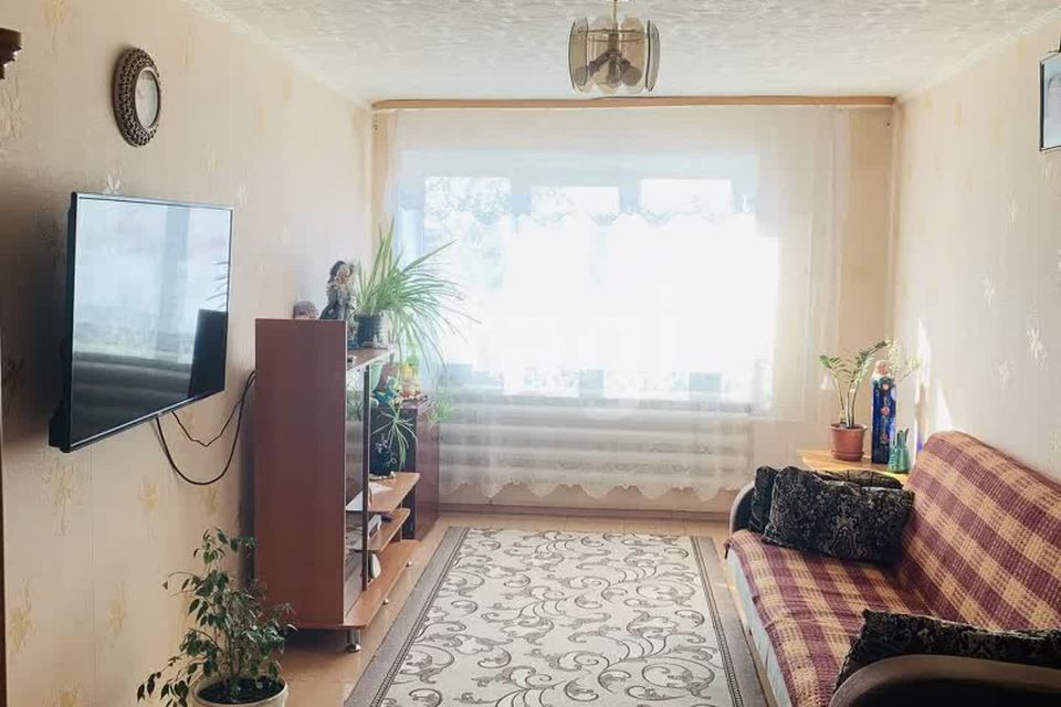 Продаётся 3-комнатная квартира, 62.4 м²