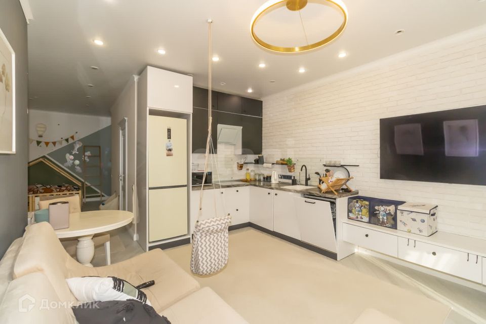Сдаётся 3-комнатная квартира, 80 м²