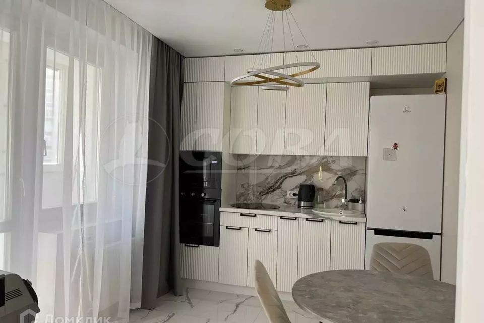 Продаётся 1-комнатная квартира, 41 м²