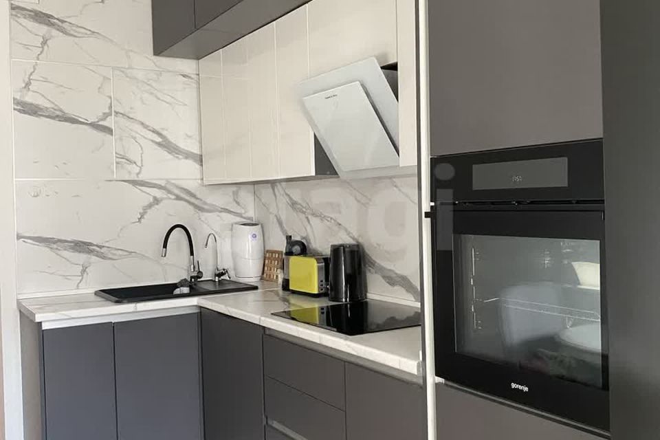Продаётся 2-комнатная квартира, 51.8 м²