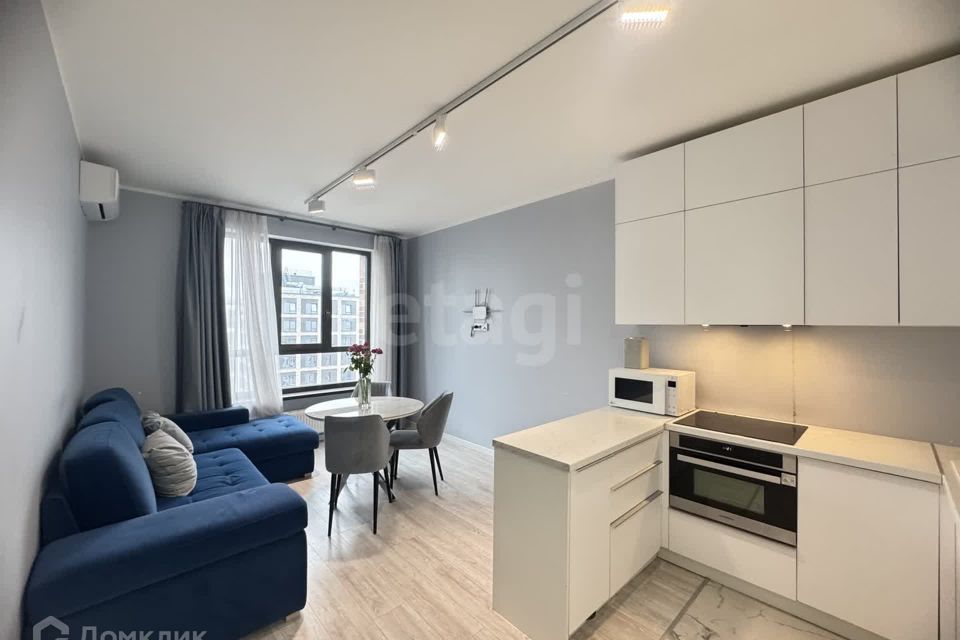 Продаётся 2-комнатная квартира, 66.9 м²
