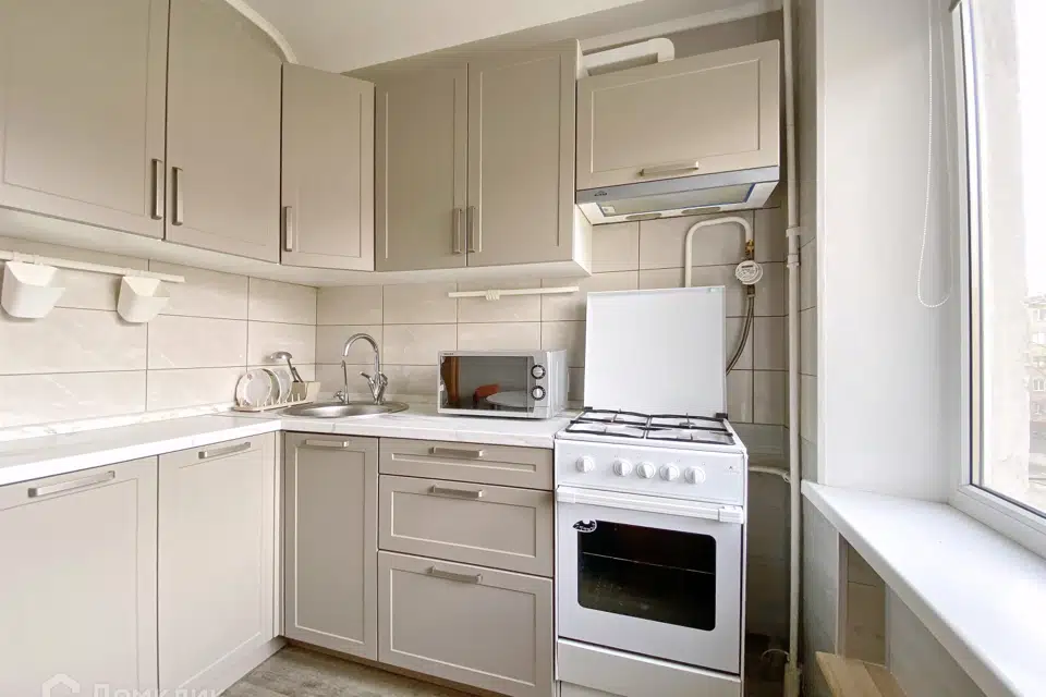 Продаётся 3-комнатная квартира, 58.8 м²