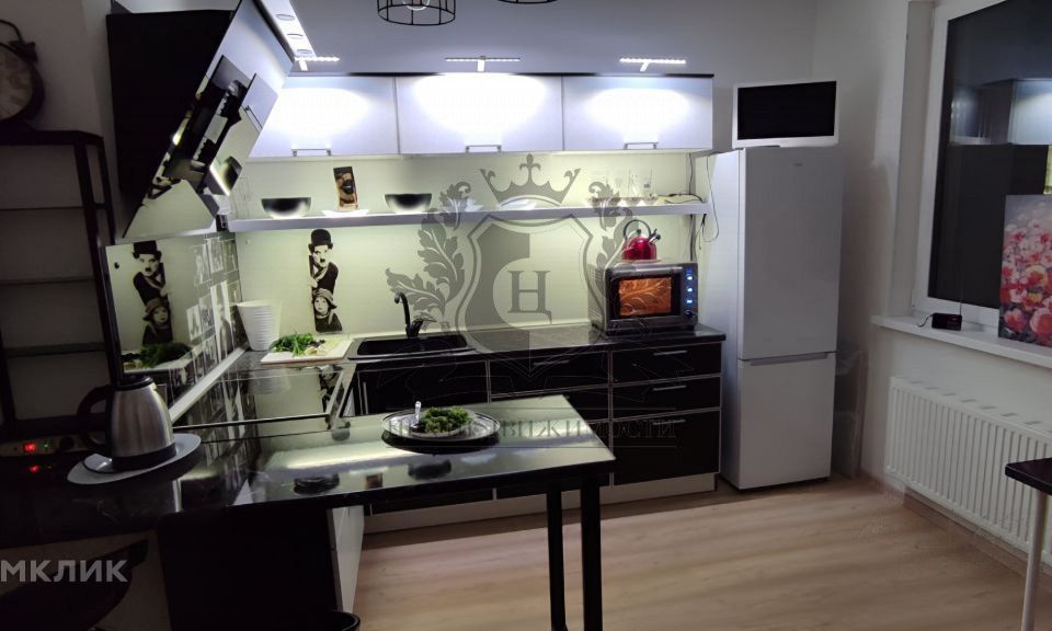 Сдаётся 1-комнатная квартира, 35 м²