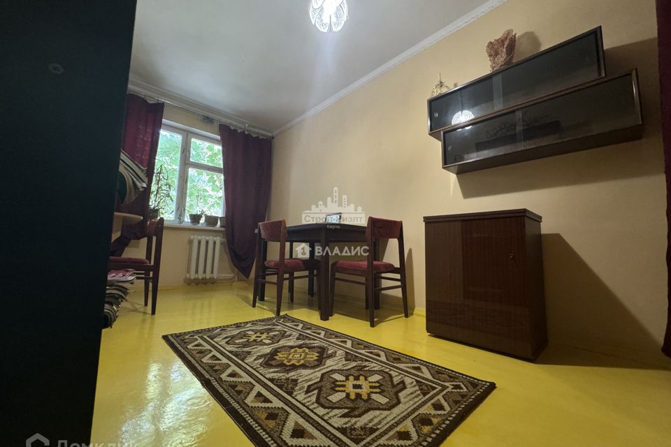 Продаётся 3-комнатная квартира, 57.7 м²