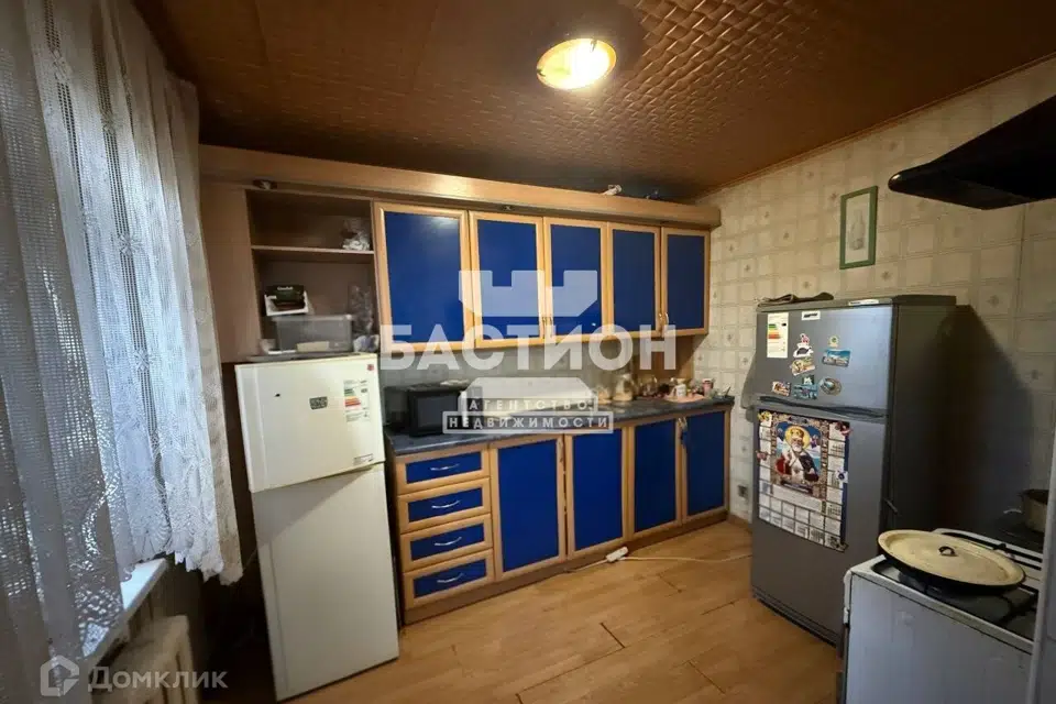 Продаётся 5-комнатная квартира, 108 м²