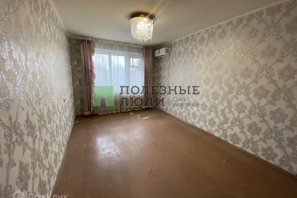 Продаётся 3-комнатная квартира, 55.4 м²