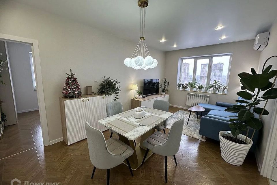 Продаётся 3-комнатная квартира, 80 м²