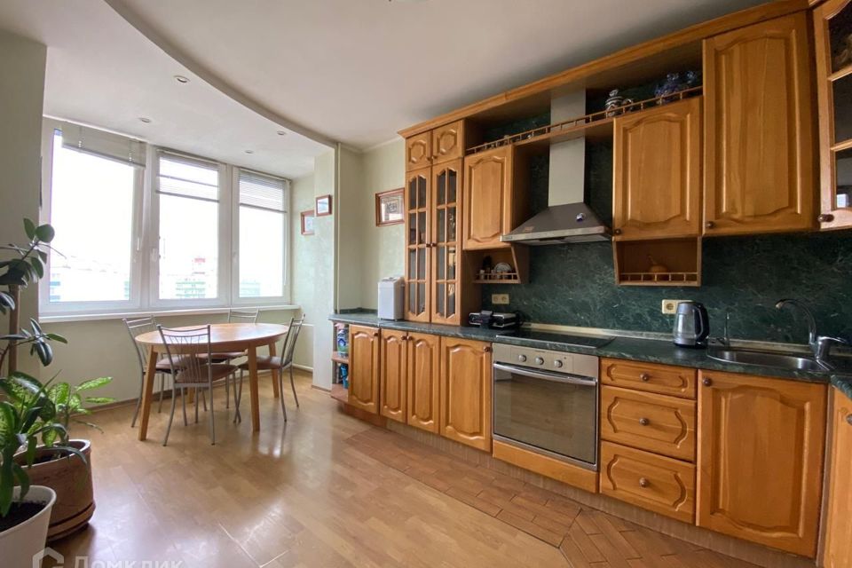 Продаётся 3-комнатная квартира, 99 м²