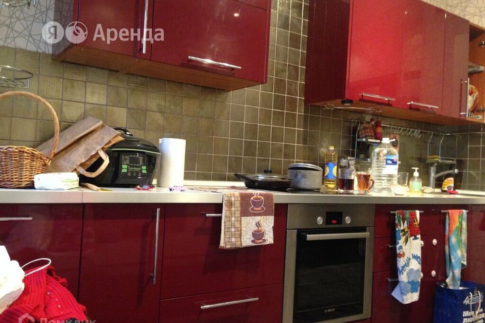 Сдаётся 1-комнатная квартира, 43 м²