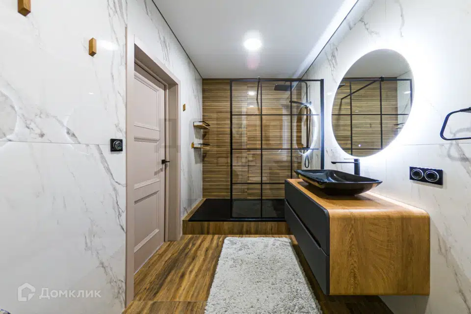 Продаётся 1-комнатная квартира, 55 м²