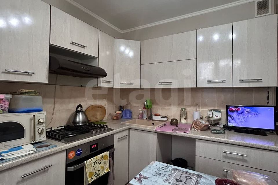 Продаётся 2-комнатная квартира, 52.7 м²