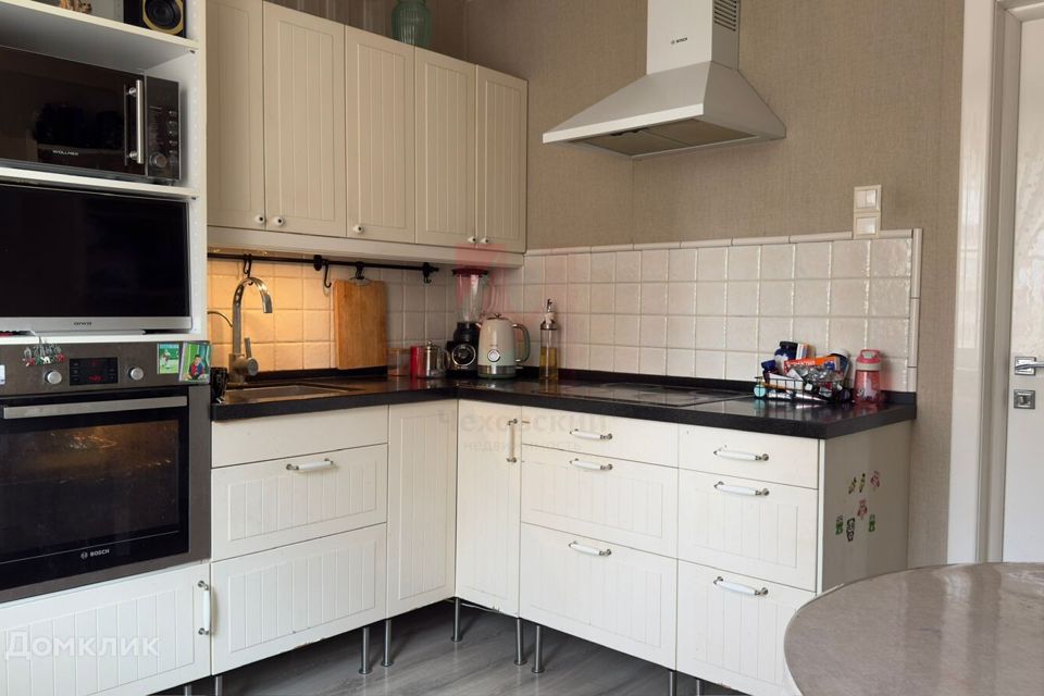 Продаётся 2-комнатная квартира, 61.3 м²