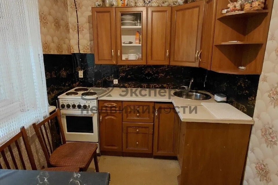 Продаётся 2-комнатная квартира, 40.7 м²