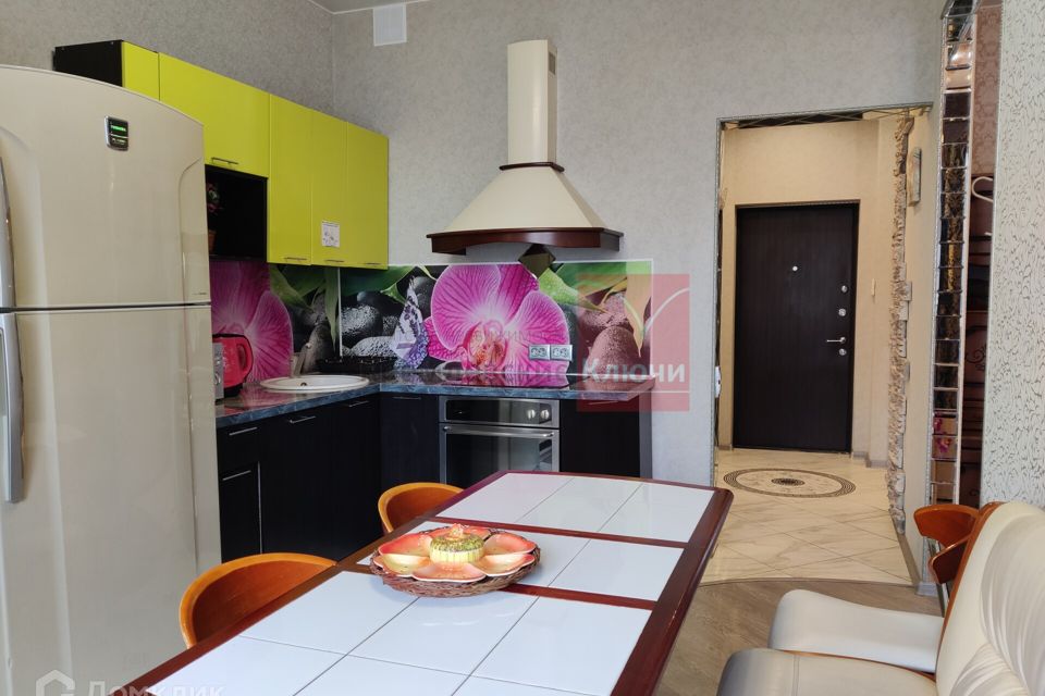Продаётся 1-комнатная квартира, 39.2 м²