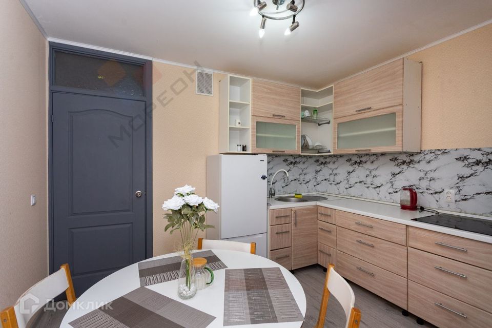 Продаётся 2-комнатная квартира, 56.1 м²