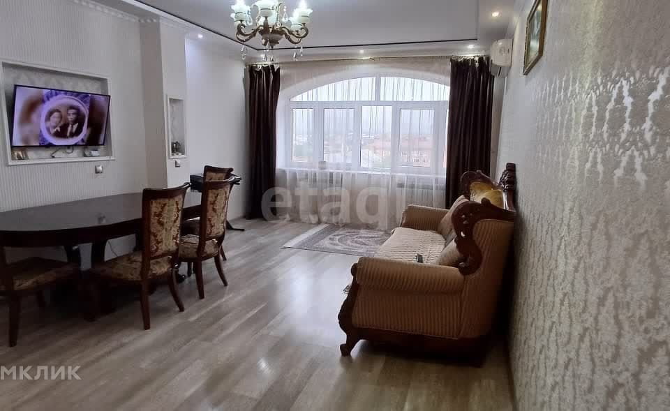 Продаётся 2-комнатная квартира, 91 м²