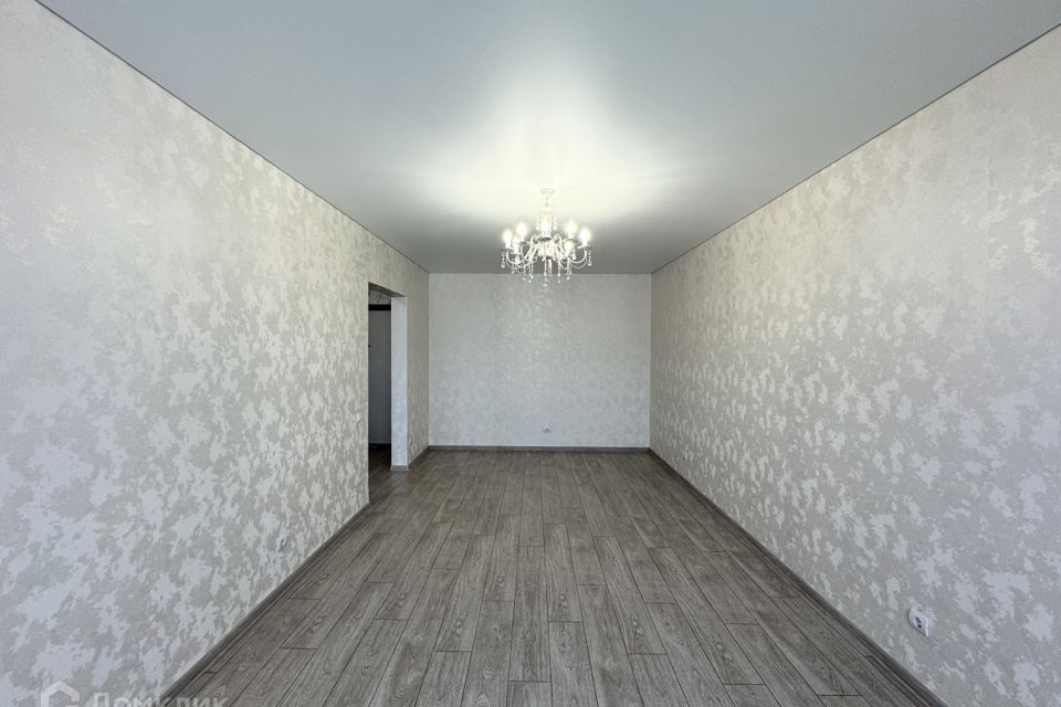 Продаётся 1-комнатная квартира, 37.9 м²