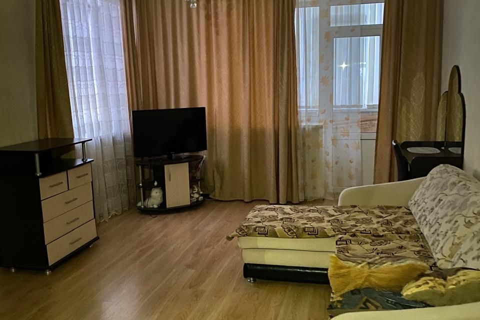 Продаётся 1-комнатная квартира, 50 м²