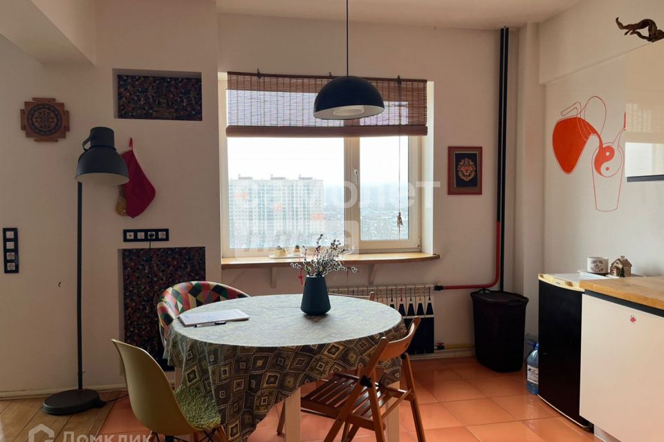 Сдаётся 3-комнатная квартира, 97 м²