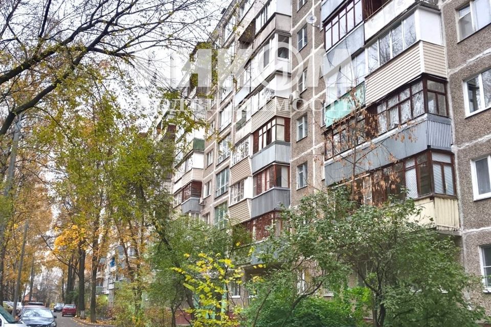 Продаётся 3-комнатная квартира, 56.4 м²