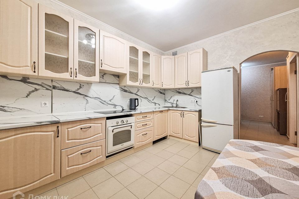 Сдаётся 1-комнатная квартира, 40 м²