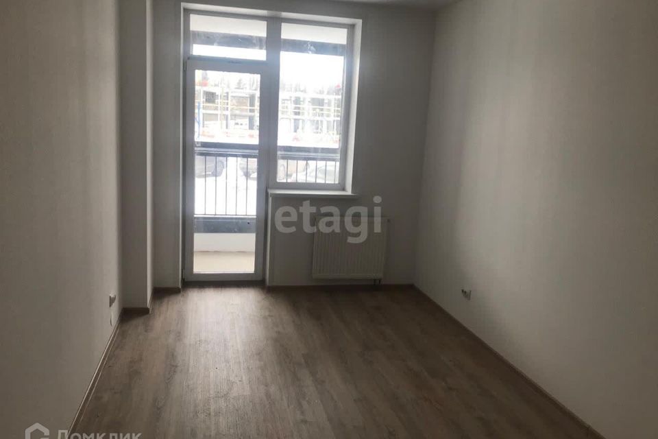 Продаётся 1-комнатная квартира, 43.7 м²