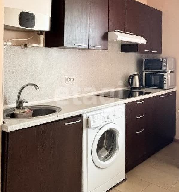 Продаётся 1-комнатная квартира, 39.6 м²