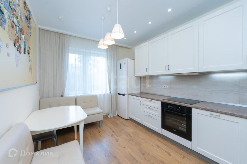 Продаётся 2-комнатная квартира, 59.3 м²