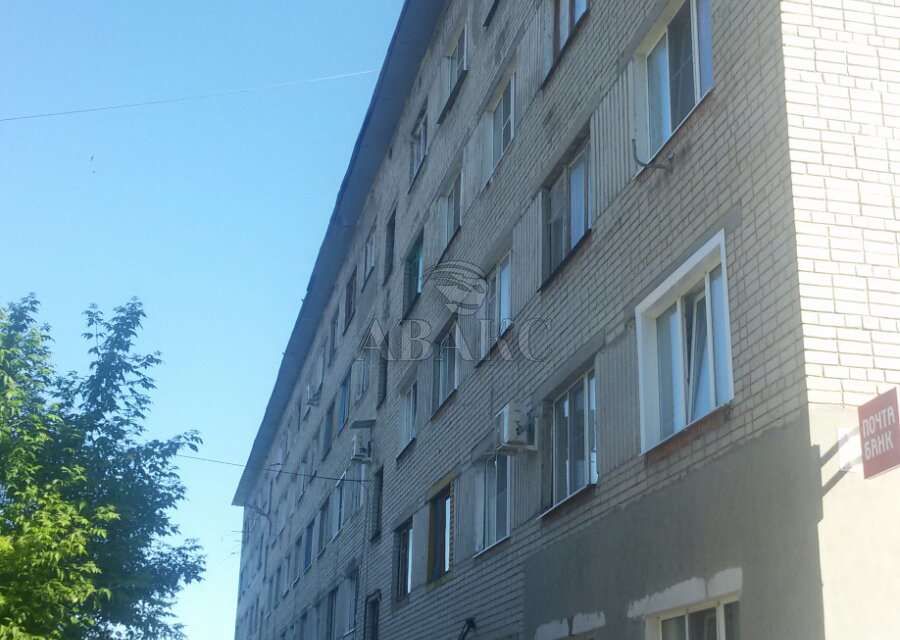 Продаётся комната в 4-комн. квартире, 17.3 м²