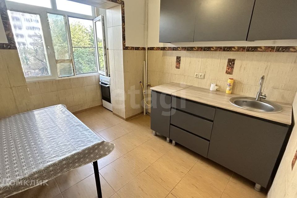 Сдаётся 1-комнатная квартира, 30 м²